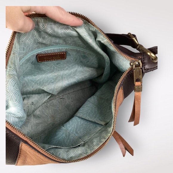 The Sak Alameda Hobo Purse Animal Print Shoulder Strap Exterior Zip Pocket - Picture 9 of 15